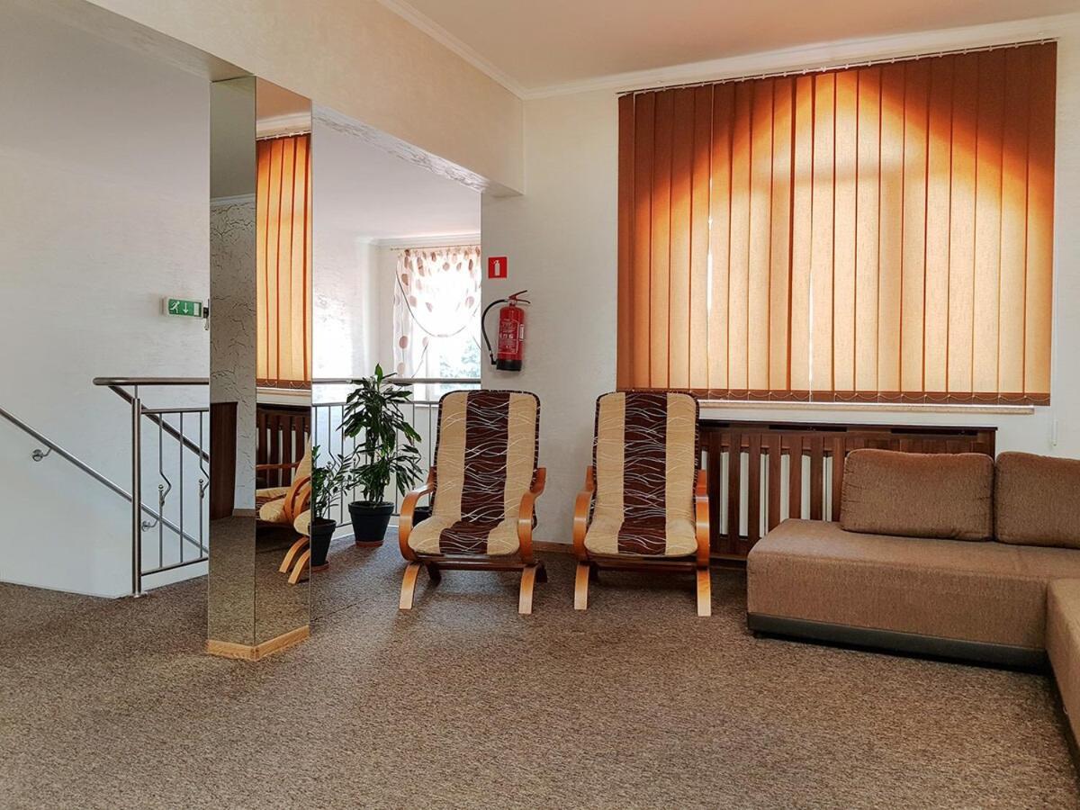 Centrum Turystyki Wiejskiej Alicja Ksiezpol Exteriör bild