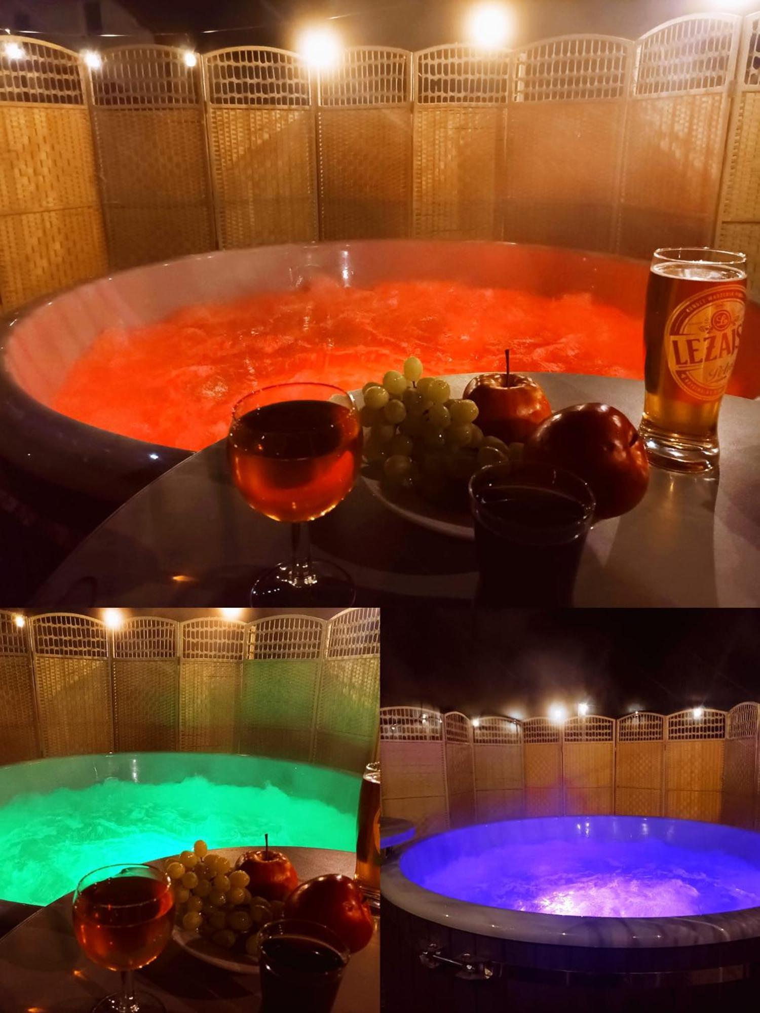 Centrum Turystyki Wiejskiej Alicja Ksiezpol Exteriör bild